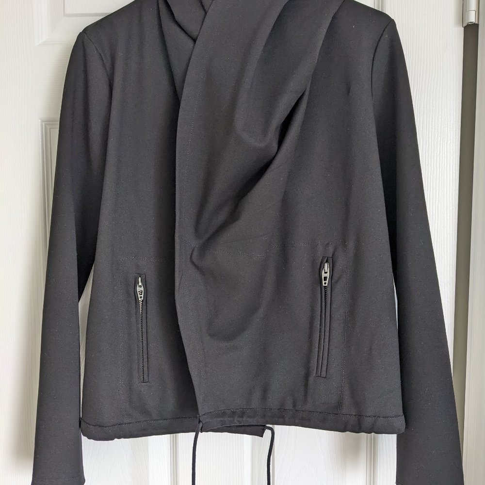 Blank NYC Hooded Jacket - Picture 5 of 5
